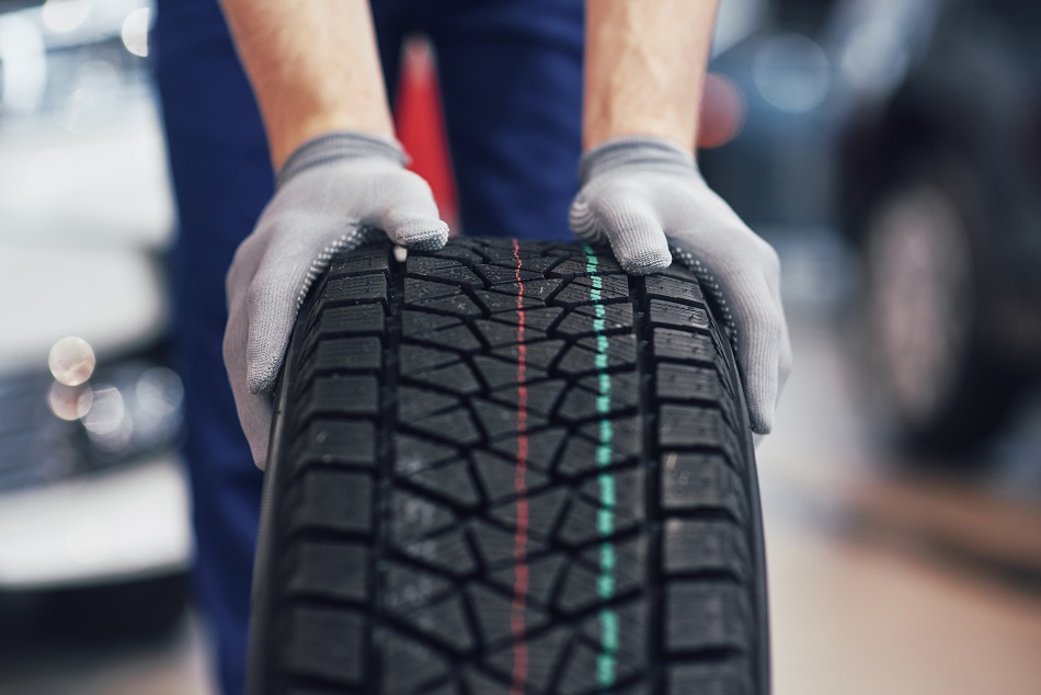 Trusted Tire Sales Through Frontline Automotive’S Community Connections